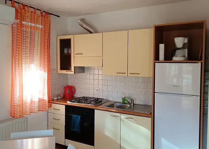 David Apartman *